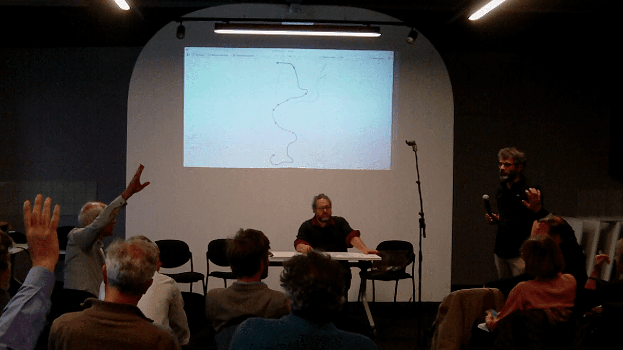 vlcsnap-2024-10-12-21h58m27s660